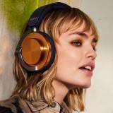 Шумоподавляющие наушники Dyson OnTrac с ЧПУ, черный никель